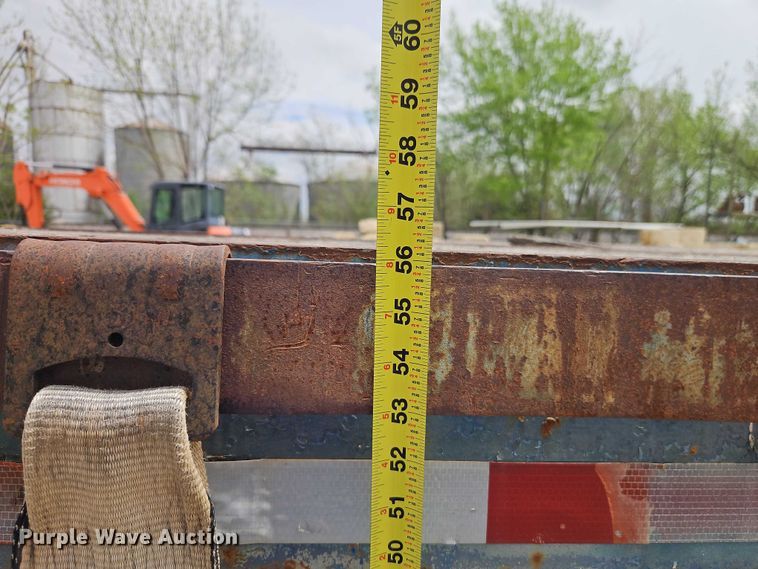 image for item EO7239 1980 Lufkin THT-60 ST flatbed trailer