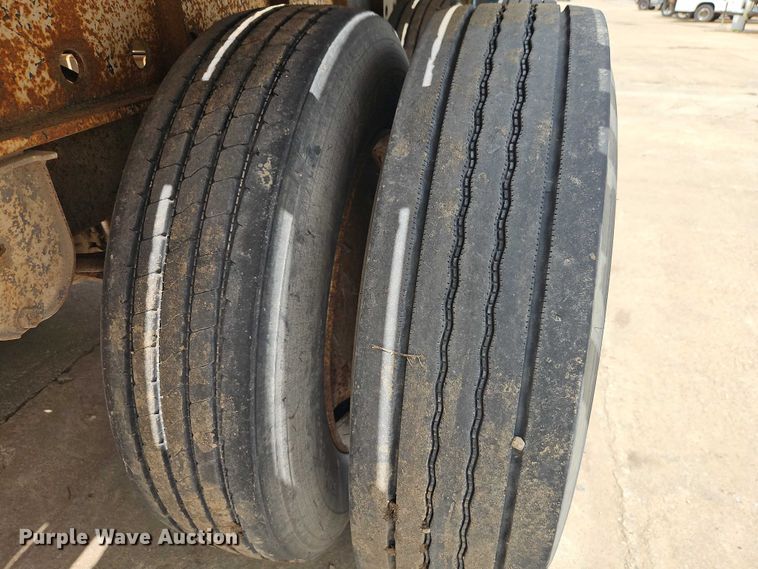 image for item EO7239 1980 Lufkin THT-60 ST flatbed trailer