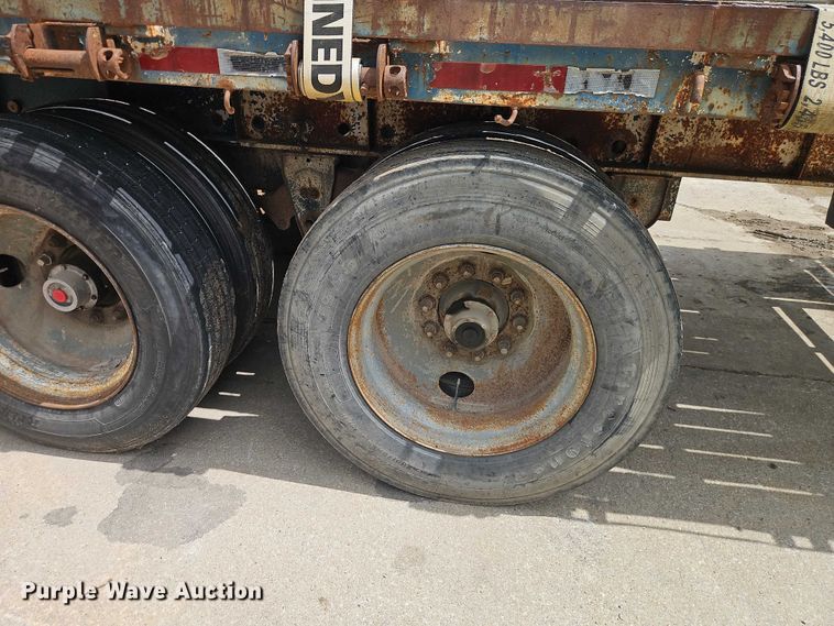 image for item EO7239 1980 Lufkin THT-60 ST flatbed trailer