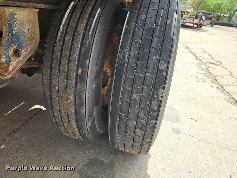 image for item EO7239 1980 Lufkin THT-60 ST flatbed trailer