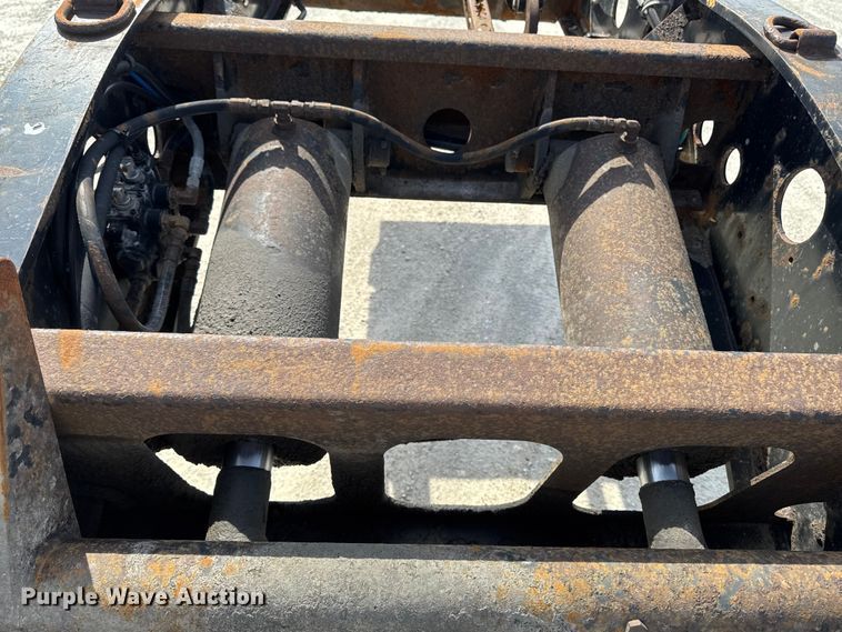 image for item EQ5023 2010 Fountain Magnitude 55H 26 lowboy equipment trailer