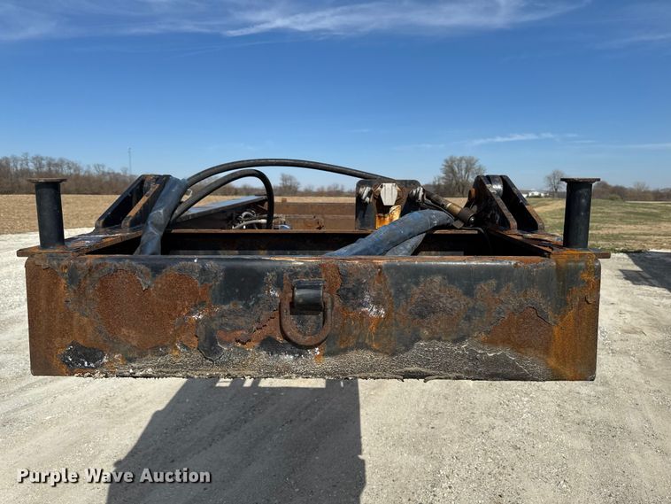 image for item EQ5023 2010 Fountain Magnitude 55H 26 lowboy equipment trailer