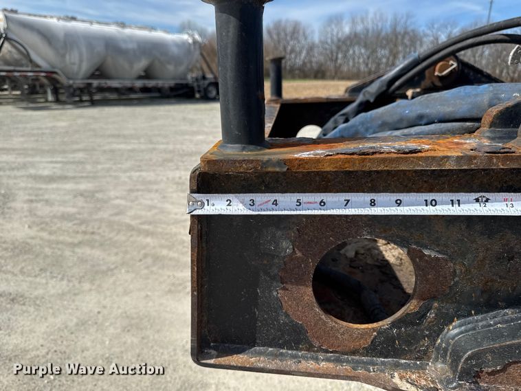 image for item EQ5023 2010 Fountain Magnitude 55H 26 lowboy equipment trailer