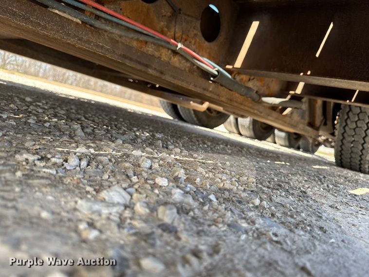 image for item EQ5024 2009 Fountain Magnitude 55H 26 lowboy equipment trailer