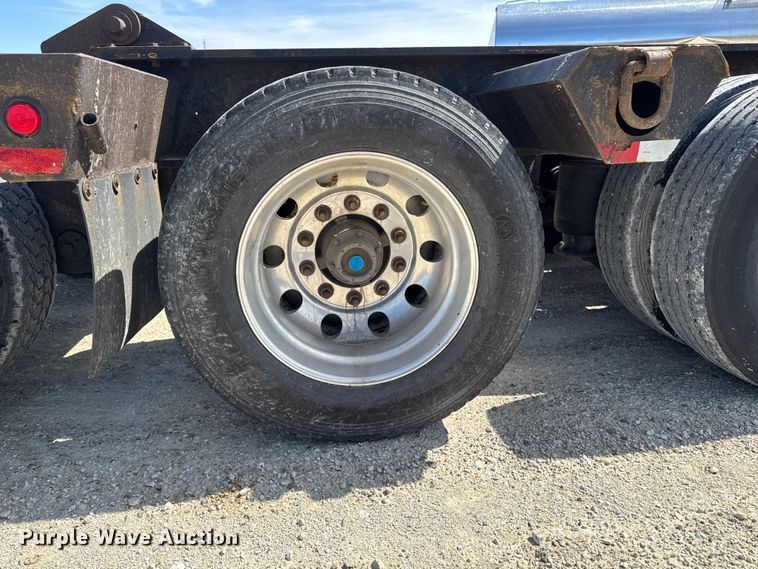 image for item EQ5024 2009 Fountain Magnitude 55H 26 lowboy equipment trailer