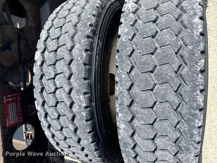 image for item EQ5024 2009 Fountain Magnitude 55H 26 lowboy equipment trailer