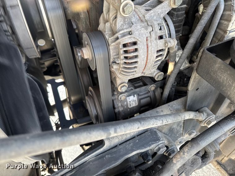 image for item EQ5025 2019 Kenworth T680 semi truck