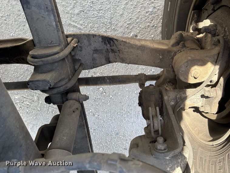 image for item EQ5025 2019 Kenworth T680 semi truck