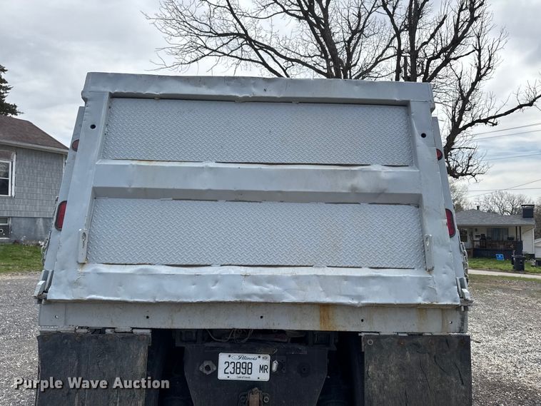 image for item EQ5026 1991 Mack RD dump truck