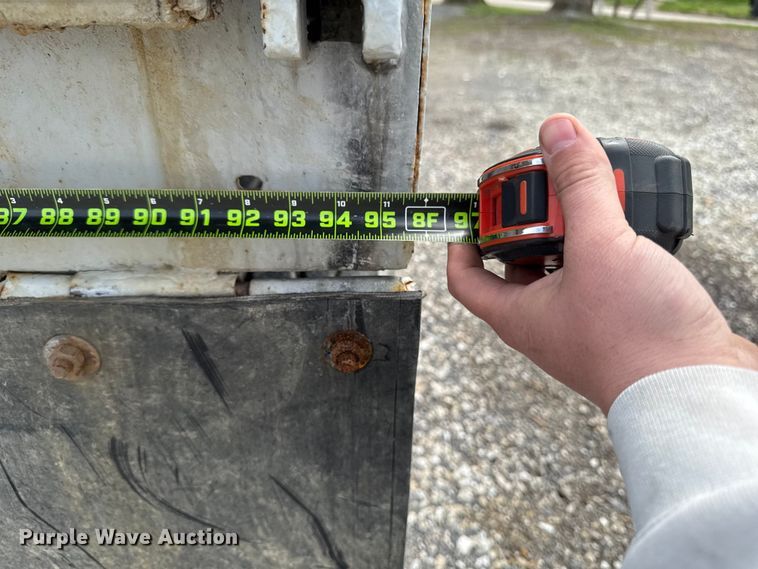 image for item EQ5026 1991 Mack RD dump truck