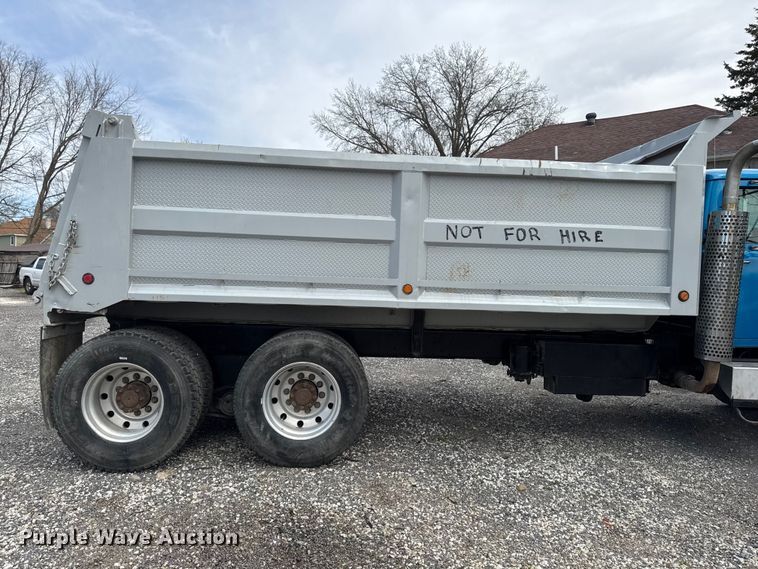 image for item EQ5026 1991 Mack RD dump truck