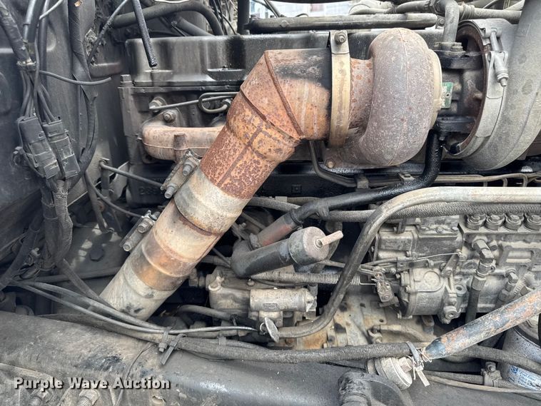 image for item EQ5026 1991 Mack RD dump truck