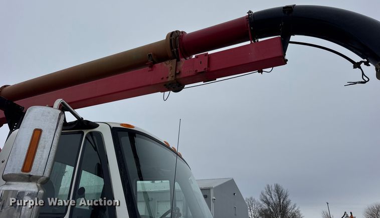 image for item ER0406 2005 International 7400 sewer jetter truck
