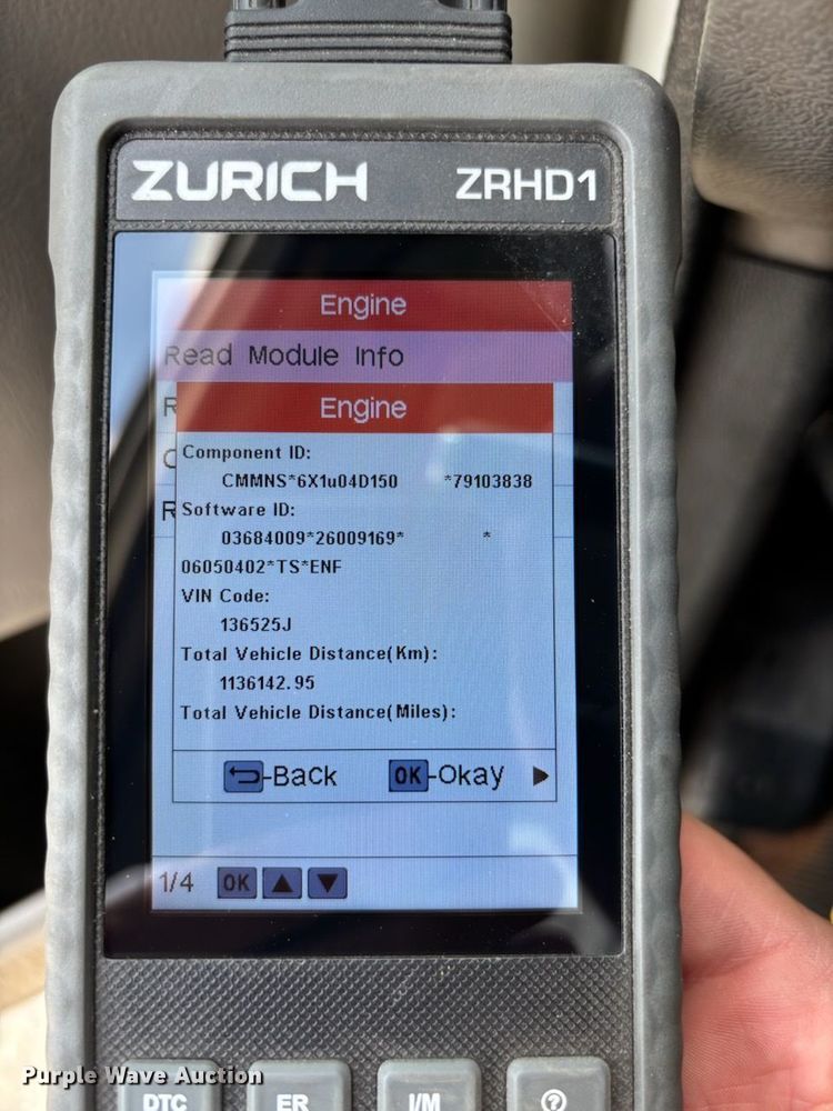 image for item ES5883 2006 Kenworth T2000 semi truck