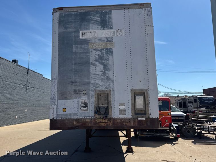 image for item ET1897 1980 Budd YF25400A62 dry van trailer