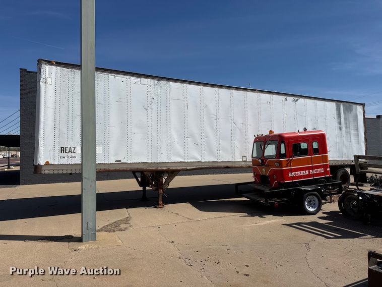 image for item ET1897 1980 Budd YF25400A62 dry van trailer