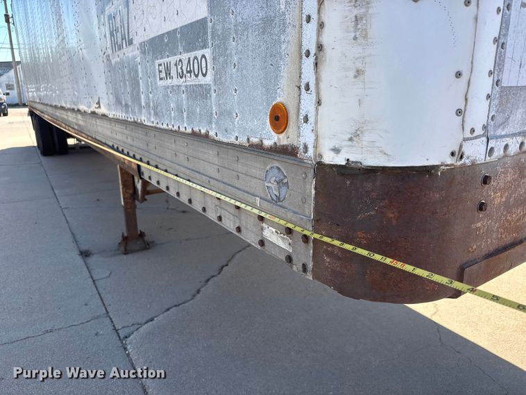 image for item ET1897 1980 Budd YF25400A62 dry van trailer