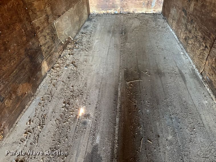 image for item ET1897 1980 Budd YF25400A62 dry van trailer