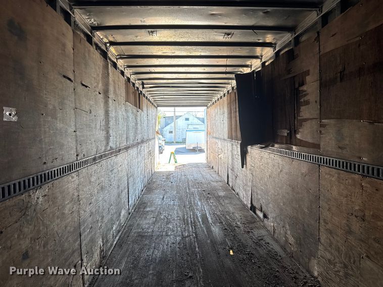 image for item ET1897 1980 Budd YF25400A62 dry van trailer