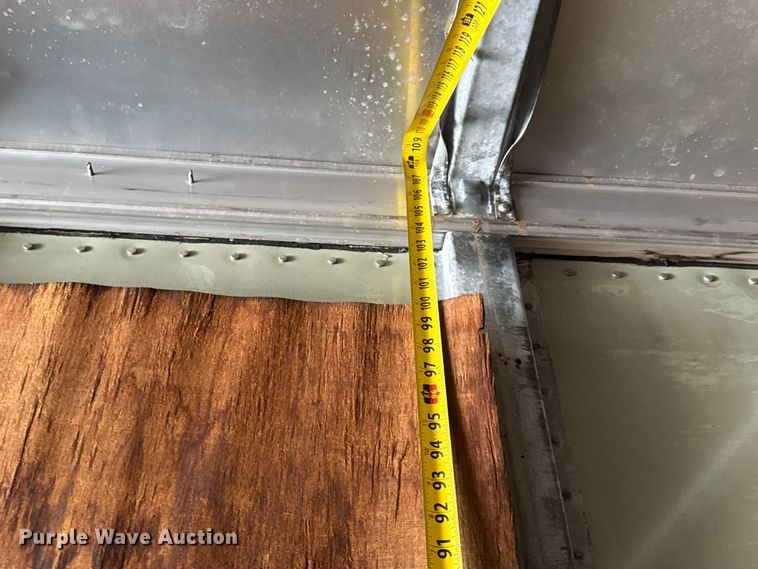 image for item ET1897 1980 Budd YF25400A62 dry van trailer