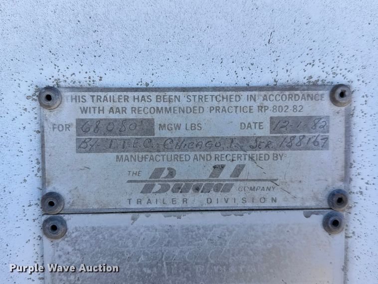 image for item ET1897 1980 Budd YF25400A62 dry van trailer