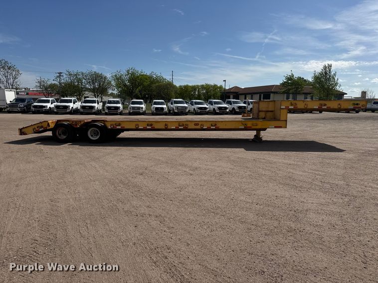 image for item ET1970 2002 Neville Built drop deck equipment trailer