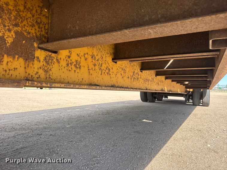 image for item ET1970 2002 Neville Built drop deck equipment trailer