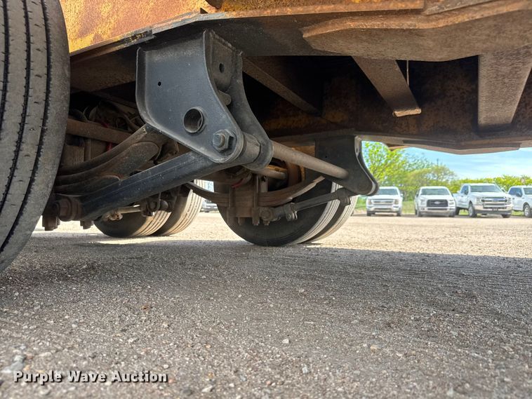 image for item ET1970 2002 Neville Built drop deck equipment trailer