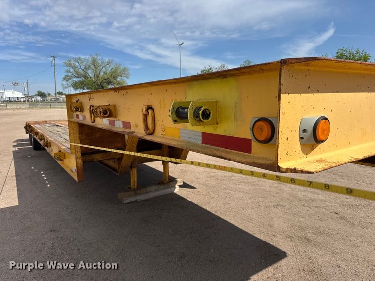 image for item ET1970 2002 Neville Built drop deck equipment trailer