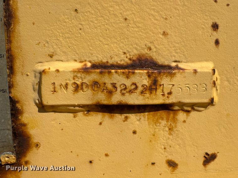 image for item ET1970 2002 Neville Built drop deck equipment trailer