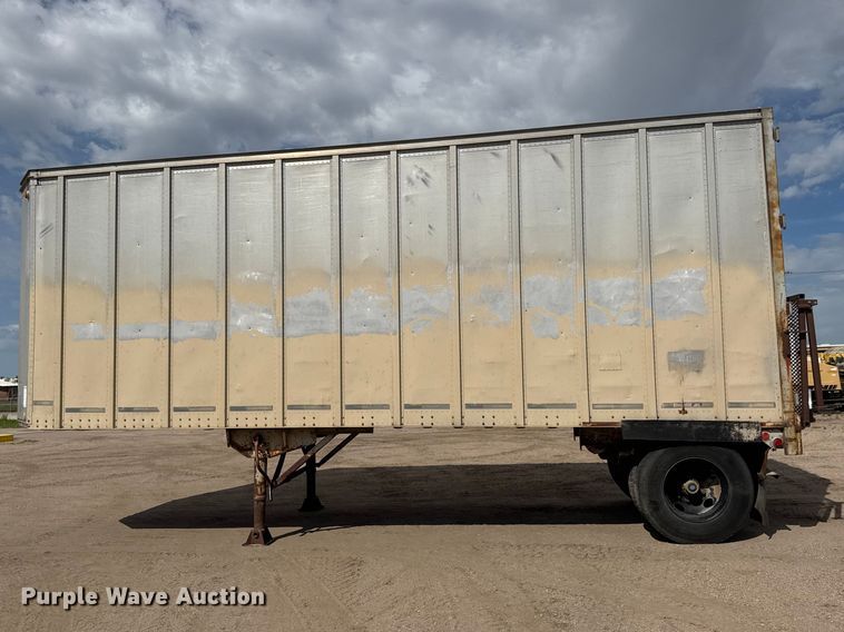 image for item ET1971 1981 Monon XP 65 dry van trailer