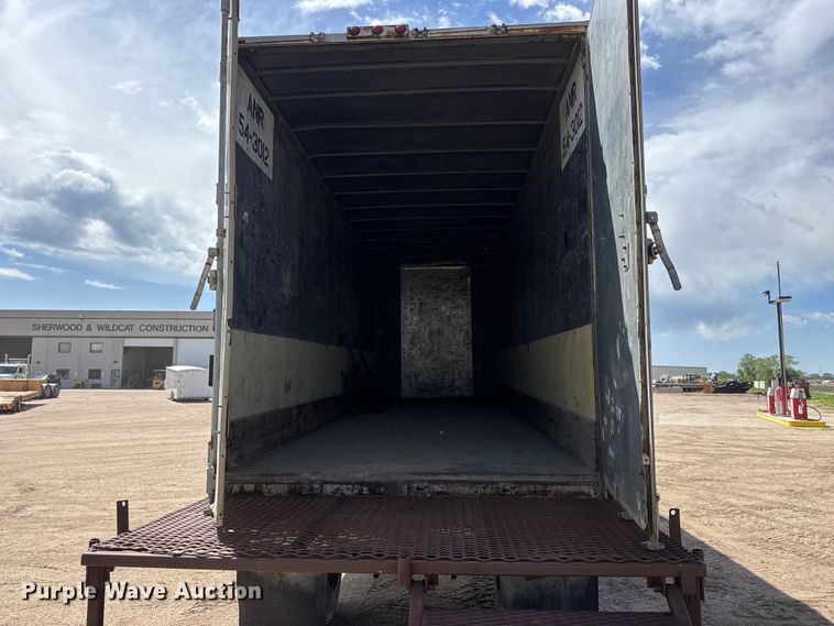image for item ET1971 1981 Monon XP 65 dry van trailer