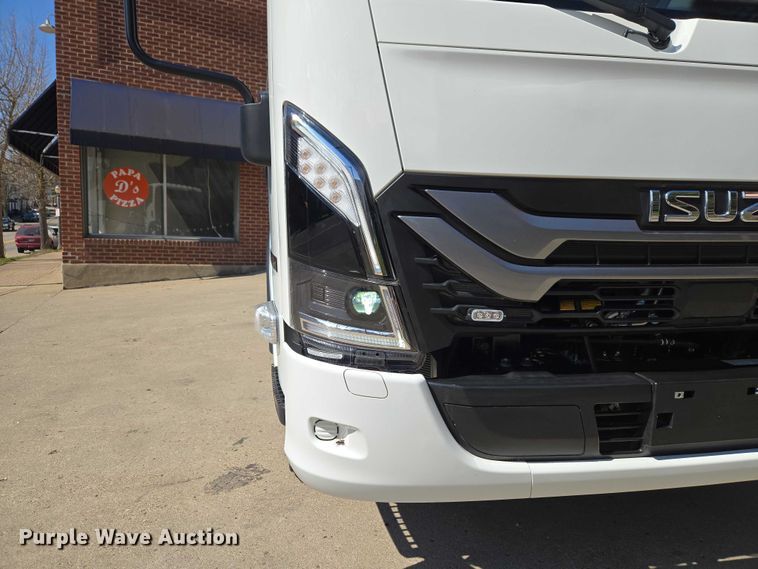 image for item ET5016 2025 Isuzu NRR truck cab and chassis
