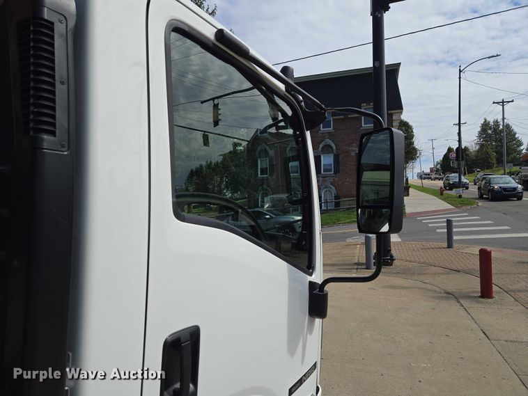 image for item ET5016 2025 Isuzu NRR truck cab and chassis