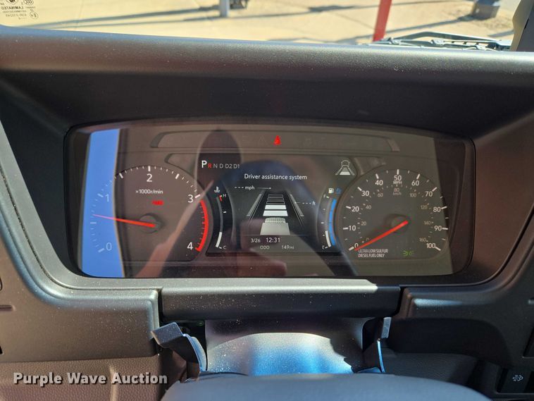 image for item ET5016 2025 Isuzu NRR truck cab and chassis