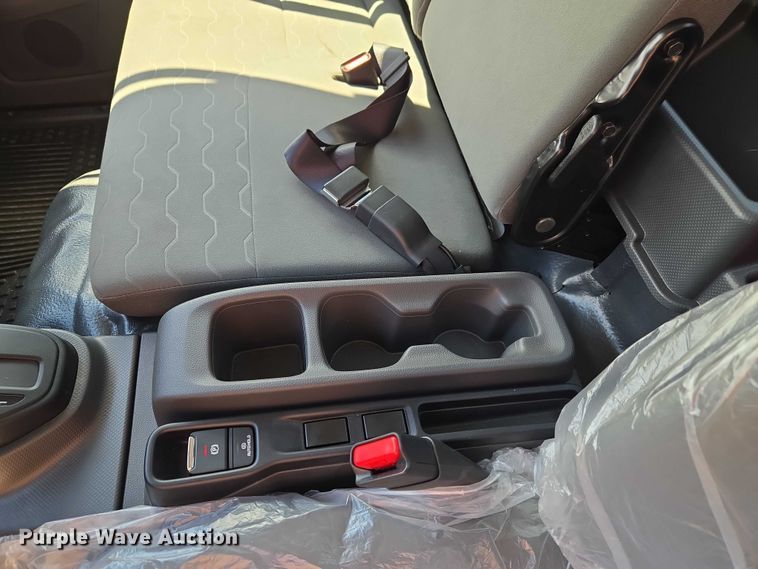 image for item ET5016 2025 Isuzu NRR truck cab and chassis