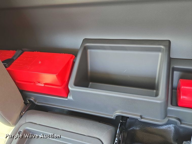 image for item ET5016 2025 Isuzu NRR truck cab and chassis