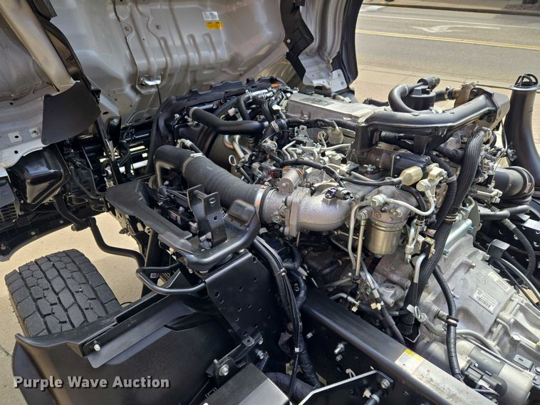 image for item ET5016 2025 Isuzu NRR truck cab and chassis