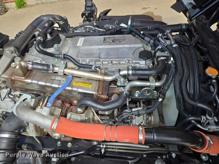 image for item ET5016 2025 Isuzu NRR truck cab and chassis