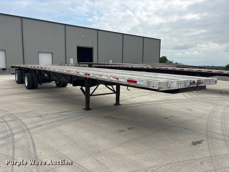 image for item EU0478 2006 Transcraft Eagle IIN W2 flatbed trailer