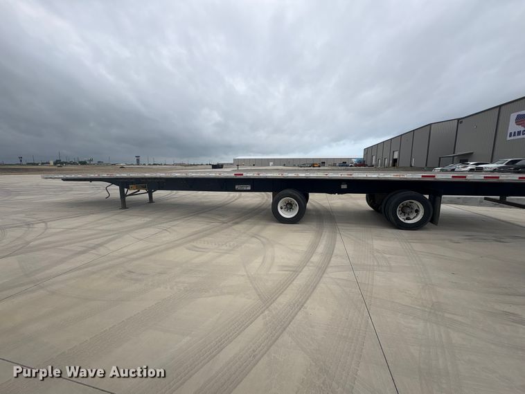 image for item EU0478 2006 Transcraft Eagle IIN W2 flatbed trailer