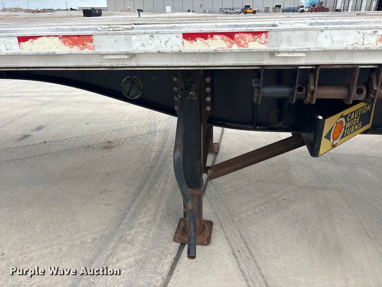 image for item EU0478 2006 Transcraft Eagle IIN W2 flatbed trailer
