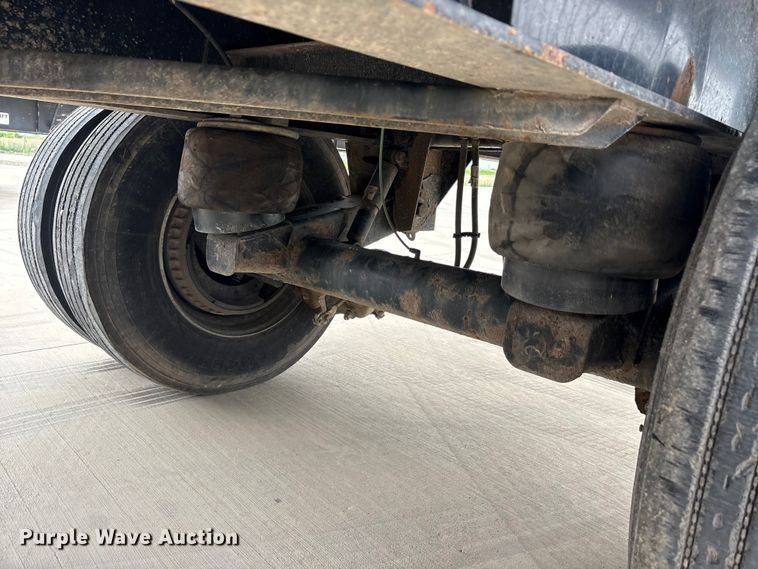 image for item EU0478 2006 Transcraft Eagle IIN W2 flatbed trailer