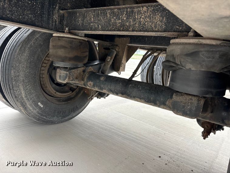 image for item EU0478 2006 Transcraft Eagle IIN W2 flatbed trailer