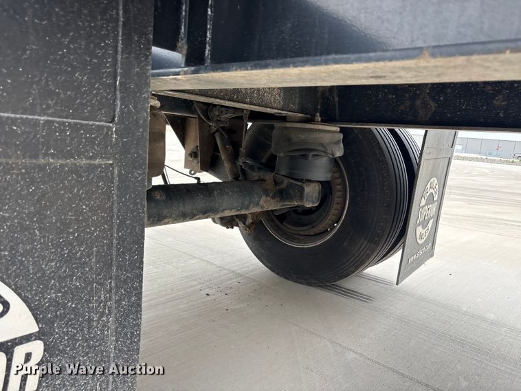 image for item EU0478 2006 Transcraft Eagle IIN W2 flatbed trailer