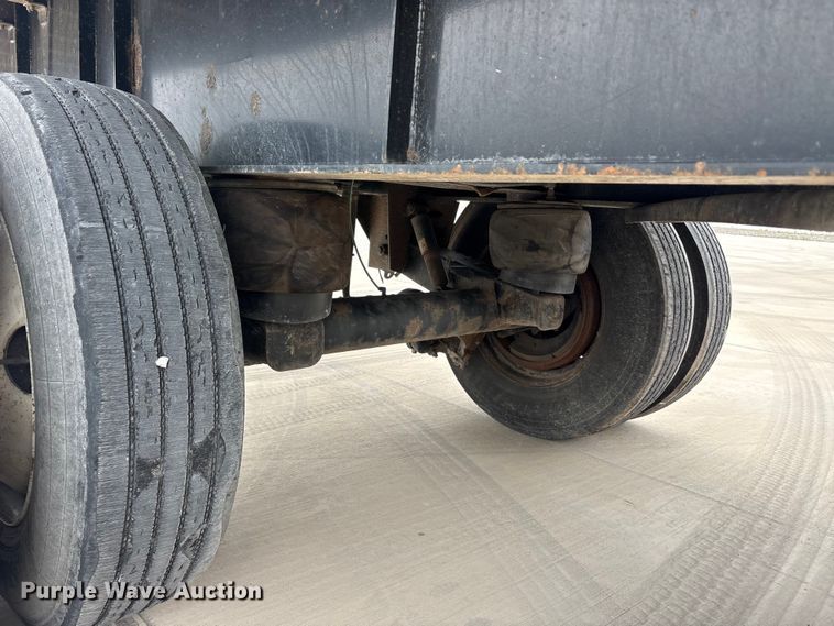 image for item EU0478 2006 Transcraft Eagle IIN W2 flatbed trailer