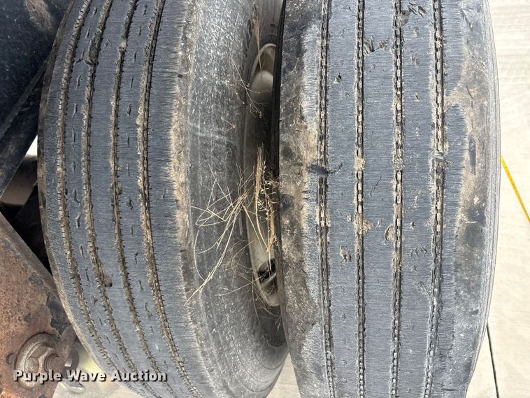 image for item EU0478 2006 Transcraft Eagle IIN W2 flatbed trailer