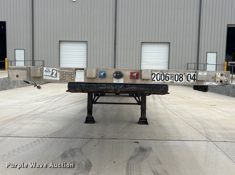 image for item EU0479 2006 Transcraft Eagle IIN W2 flatbed trailer