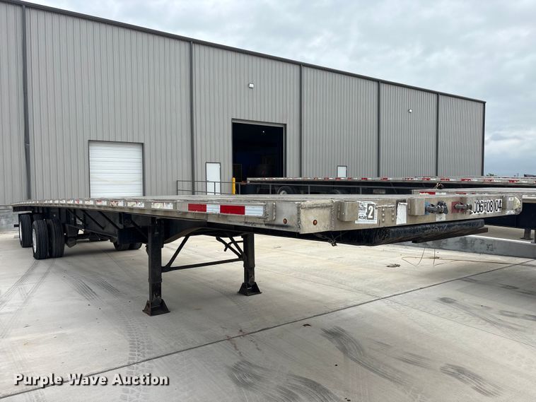 image for item EU0479 2006 Transcraft Eagle IIN W2 flatbed trailer