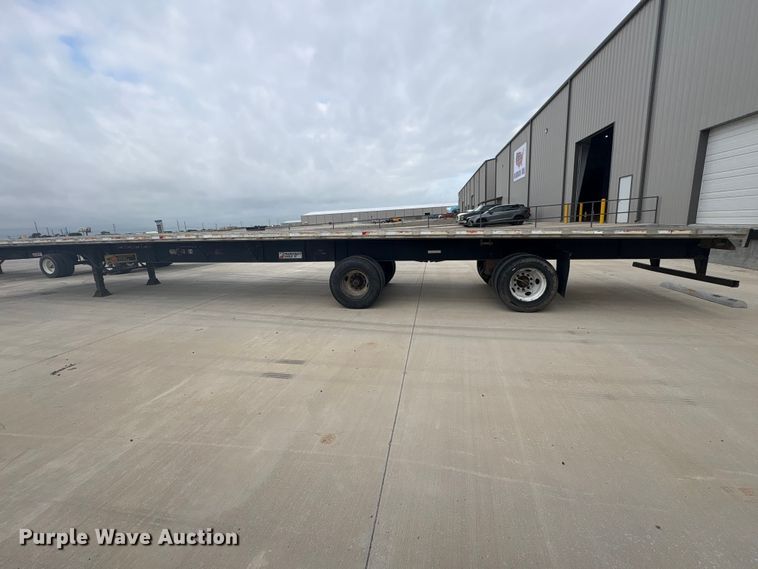 image for item EU0479 2006 Transcraft Eagle IIN W2 flatbed trailer
